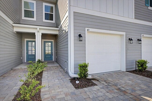 Photo - 61 Mellowood Ln