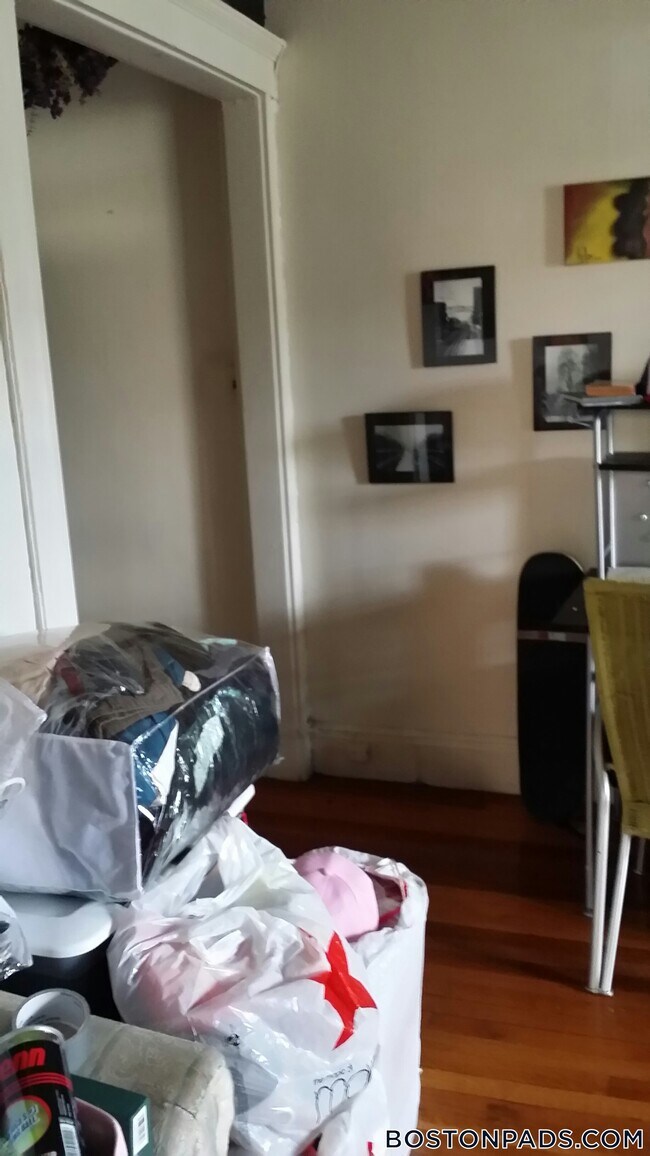 Photo - 1334 Commonwealth Ave Unidad 11