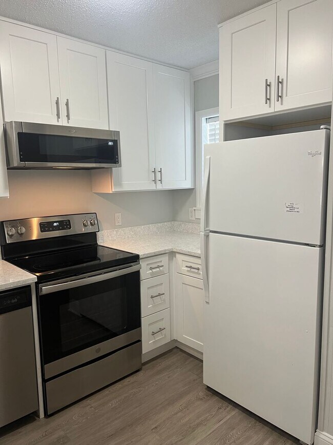 Furnished Condo Walk to Beach! Condo for Rent in Hilton Head Island