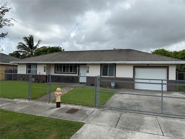 Photo - 855 W Davis Pkwy Casa