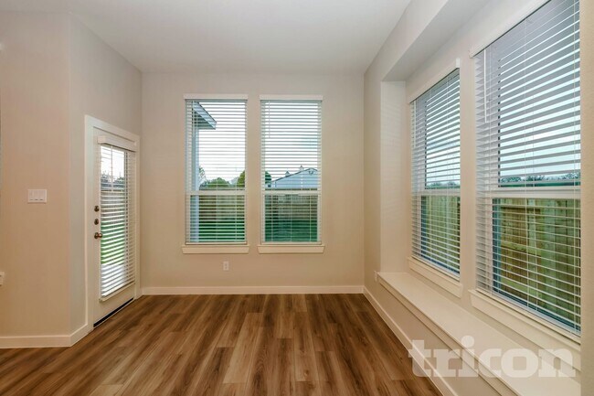 Photo - 2411 Cohorn Trl