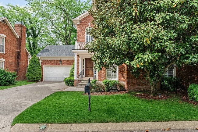 Photo - 3600 Bowlingate Ln