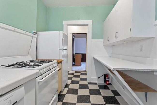 Photo - DON’T MISS OUT!!!! INCREDIBLE 3 BEDROOM