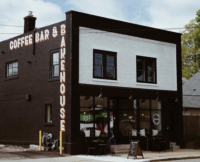 Photo - 1220 Fulton St W Unit 2