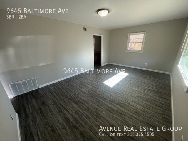 Charming 3-Bedroom Home on Baltimore Ave w... - Charming 3-Bedroom Home on Baltimore Ave w...