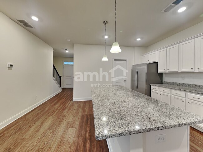 Photo - 109 Fairway Dr