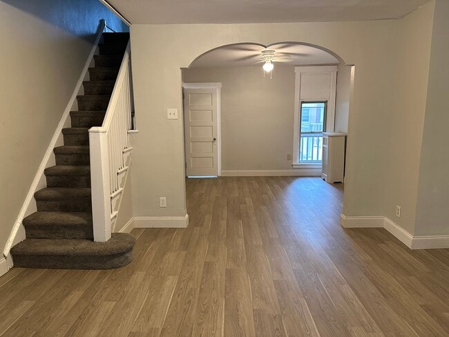 Building Photo - 3 Bedroom Home in Bridesburg