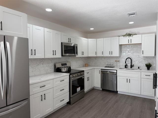 Photo - 716 E Pecan St