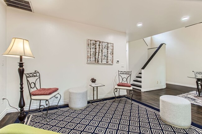 Photo - Beautifully Updated 2 Bedroom, 1.5 Bathroo...