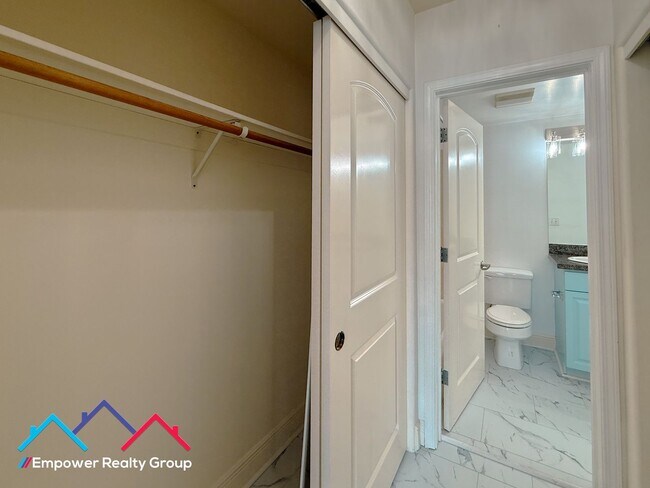 Photo - Spacious 3 Bedroom 2 Baths Corner Condo
