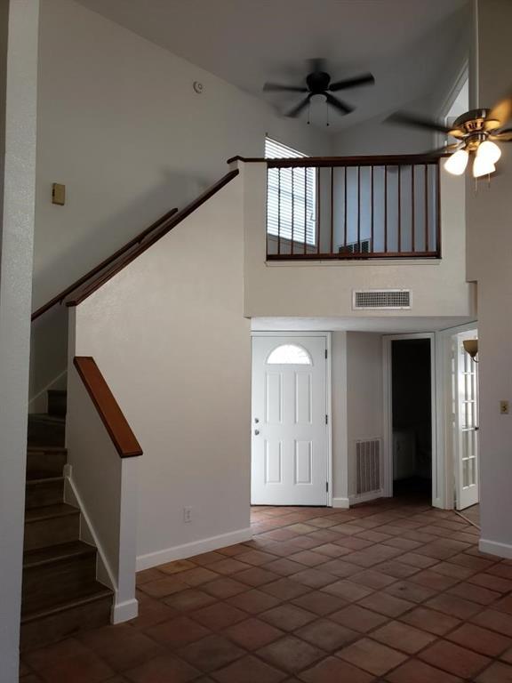 Photo - 6 Regency Ln