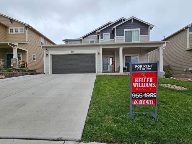 Building Photo - 3 Bed 3 bath house in The Glen At Widefield!