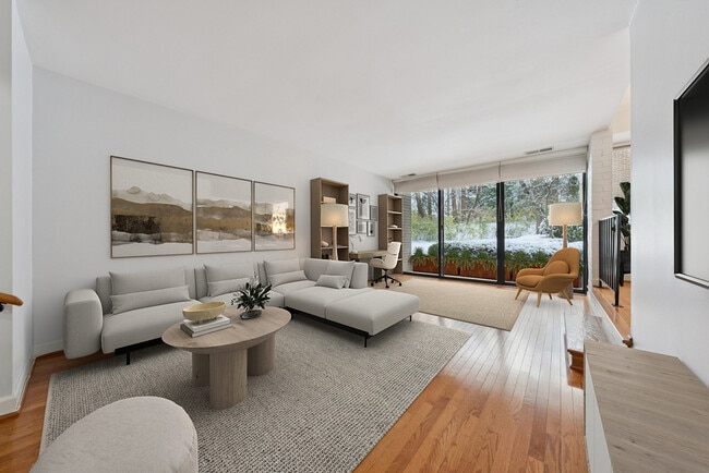 Building Photo - 9800 Georgia Ave Unit 103