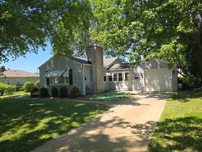 Building Photo - 2812 Pelham Rd