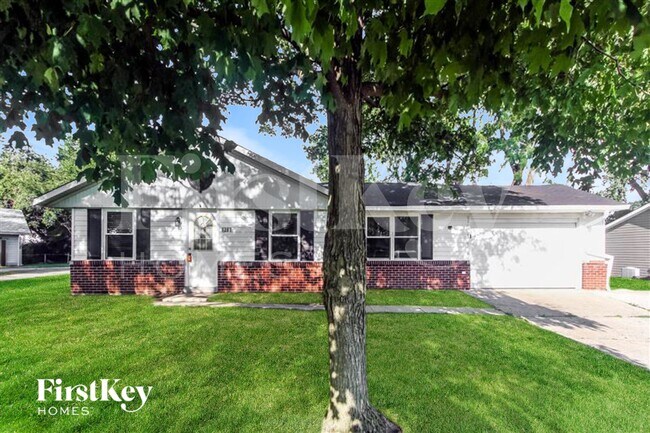 Photo - 1281 Tree Top Ln