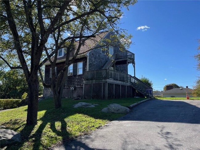Building Photo - 3 Buttonwood St Unit 1