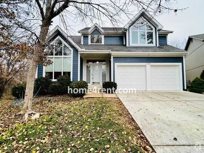 Building Photo - Beautiful Four Bedroom Home in Blue Valley...