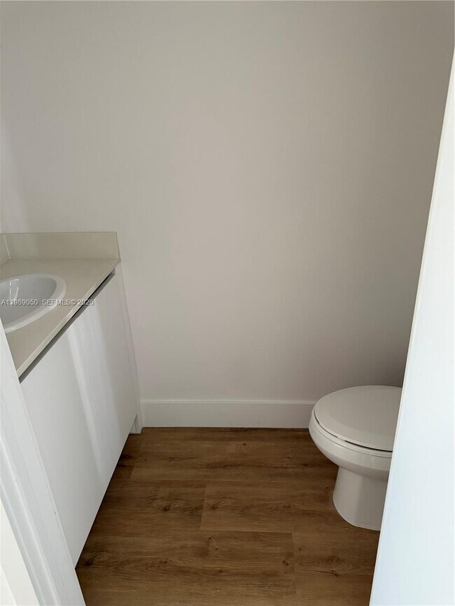 Photo - 2800 SW 5th St Unit 2800