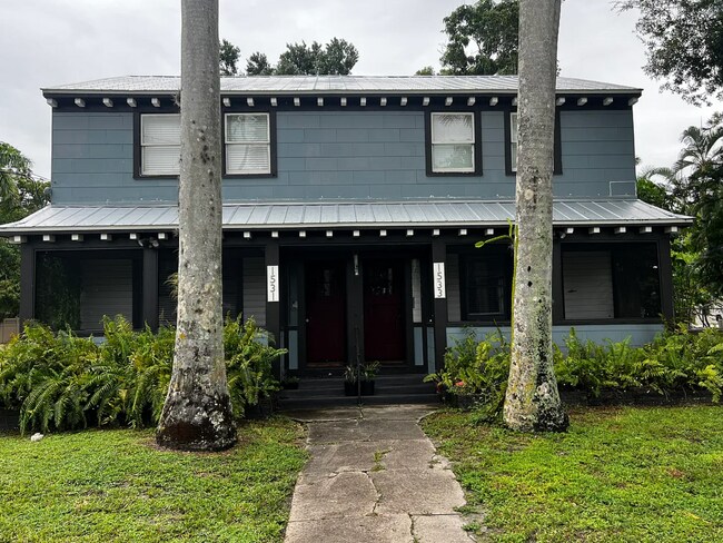 Building Photo - 1531 Hough St