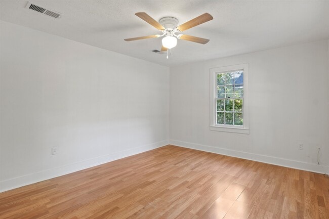 Photo - 1408 N Bronough St