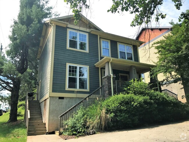 Building Photo - Fully Furnished West Asheville Gem, Also A... Rental