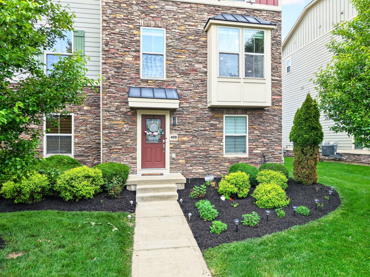 Photo - 408 Fairmont Dr