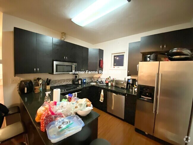 Building Photo - 93A Hillside St Unit 1 Rental