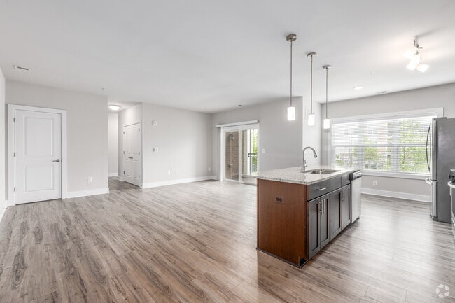 2BR, 2BA - 1,100SF - Living Room