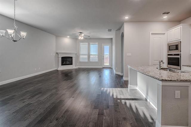 Photo - 15209 Belclaire Ave