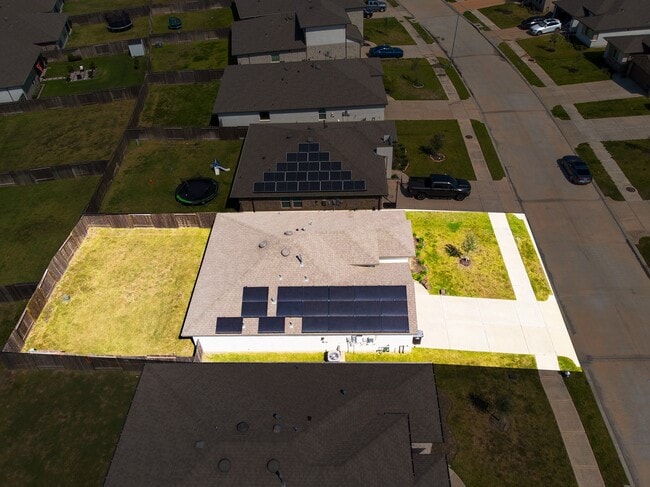 Photo - 8102 Buck Ln