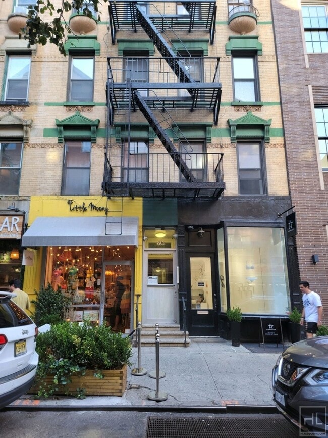 MULBERRY STREET - MULBERRY STREET Apartment Unit 3