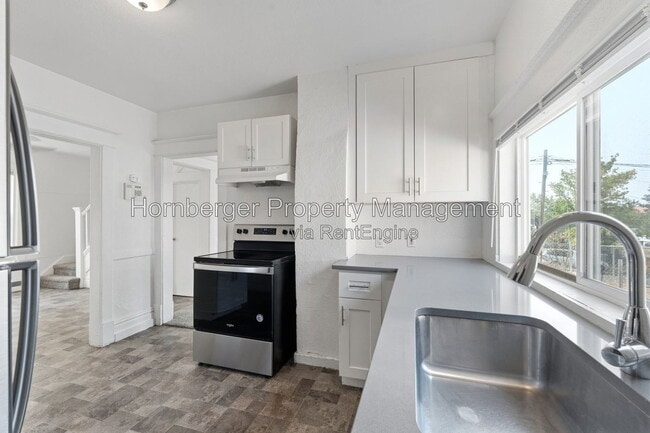 Photo - 1622 W Mission Ave