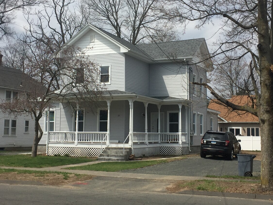 Photo - 23 Broad St (Plainville, CT)