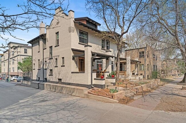 Photo - 3021 E 16th Ave