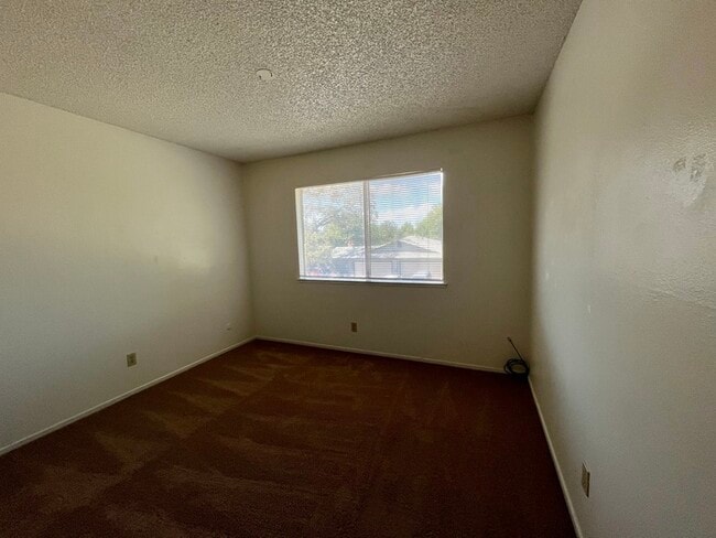 Photo - 2 Bed/1 Bath Foothill Farms Condo with Private Patio
