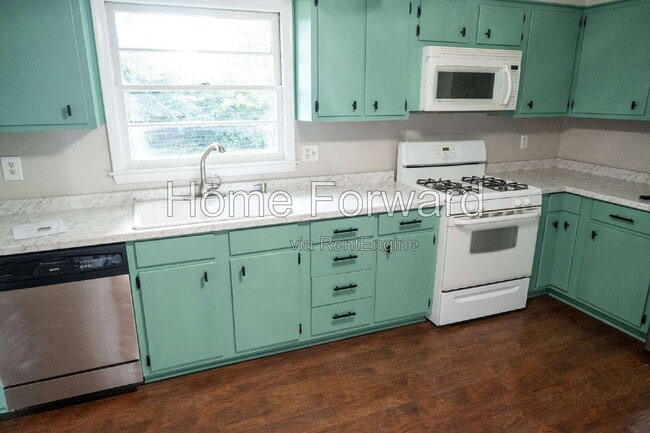 Photo - 517 N 3rd St