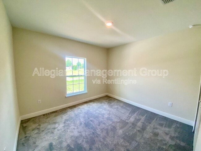 Photo - 153 Anzio Dr