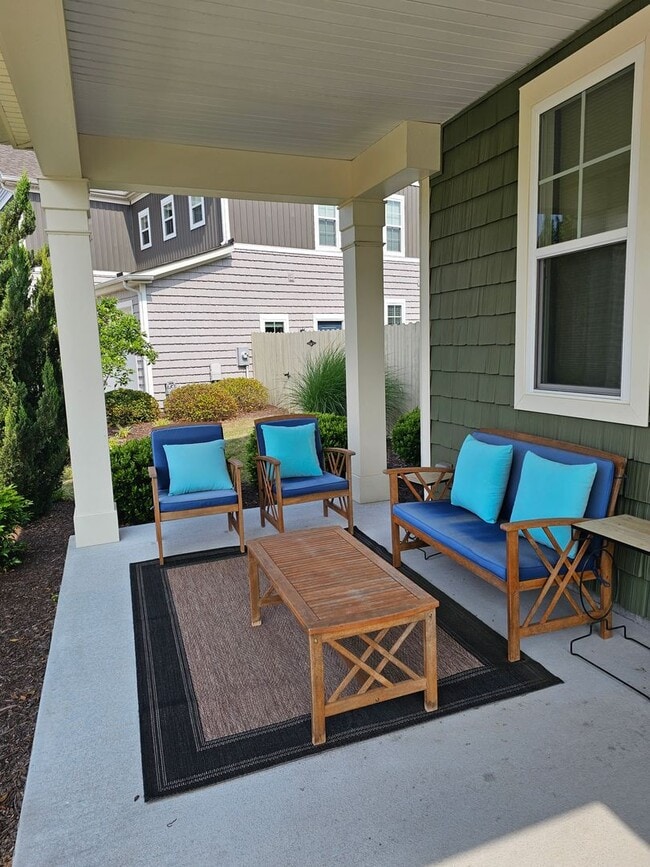 Photo - 1949 Bexley Ln