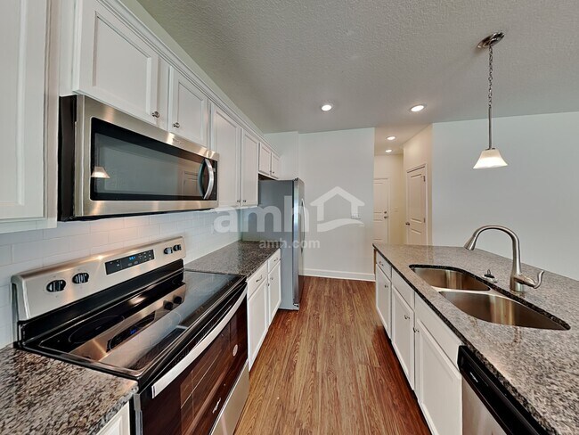 Photo - 1172 Tan Tara Trail