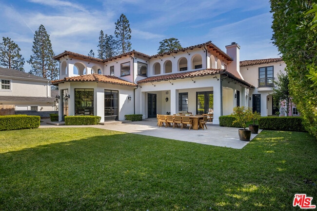 Photo - 706 N Crescent Dr House