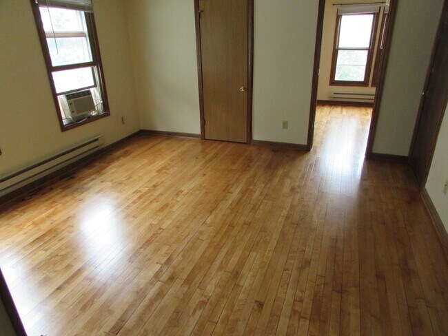 Photo - 1447 Williamson St Apartamento Unidad #2