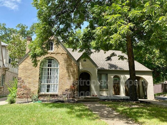 Building Photo - 5253 Monticello Ave