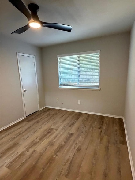 12218 Dundee Dr Unit A
