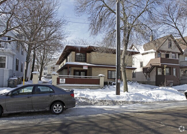 210 N Blair St