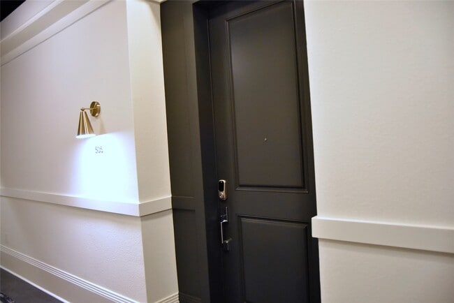 Photo - 1508 Blodgett St