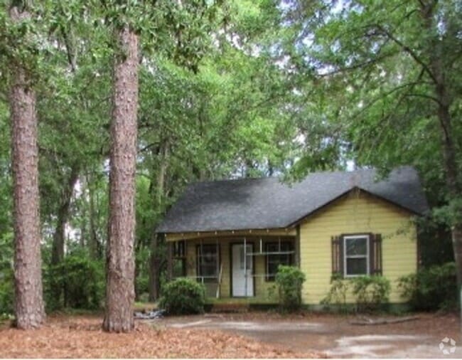 Building Photo - Close to Downtown Sumter Rental