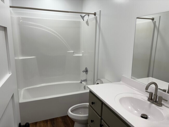 Photo - Haynes Apartments