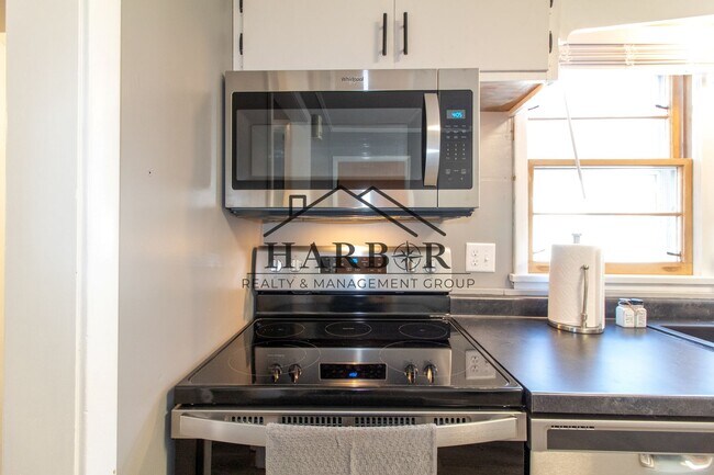 Photo - 5th Avenue SE Duplex Unit 515
