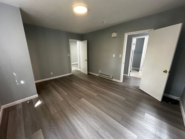 Photo - 3587 21st St