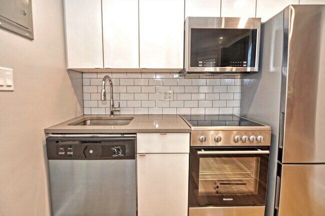 Photo - 30 Walnut St Unidad 2 Rental